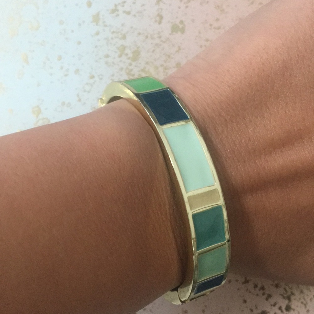 Bracelet